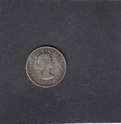 Beschrijving: 3 Pence ELIZABETH II 